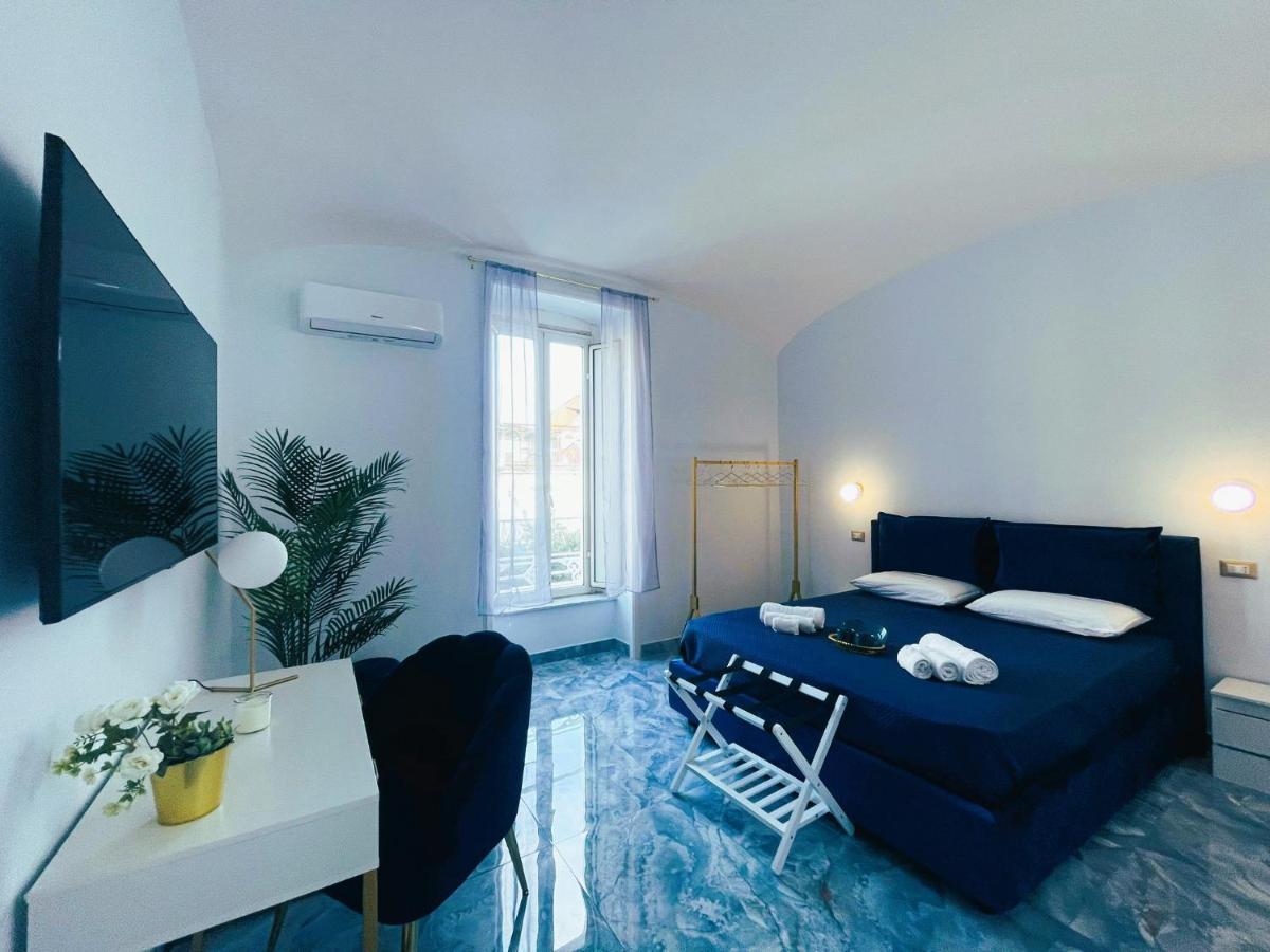 Luxury Blue House Apartment Napoli Bagian luar foto