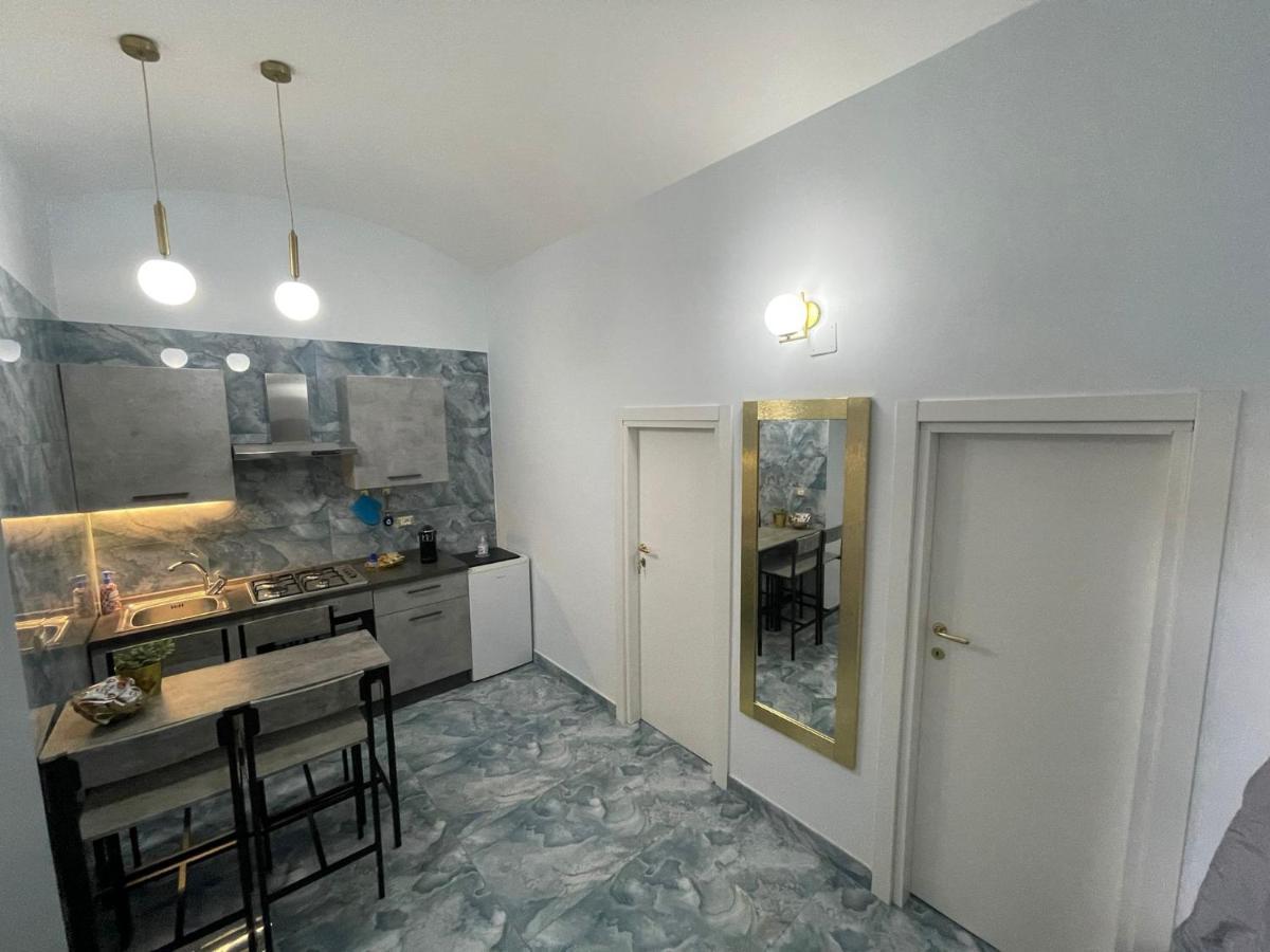 Luxury Blue House Apartment Napoli Bagian luar foto